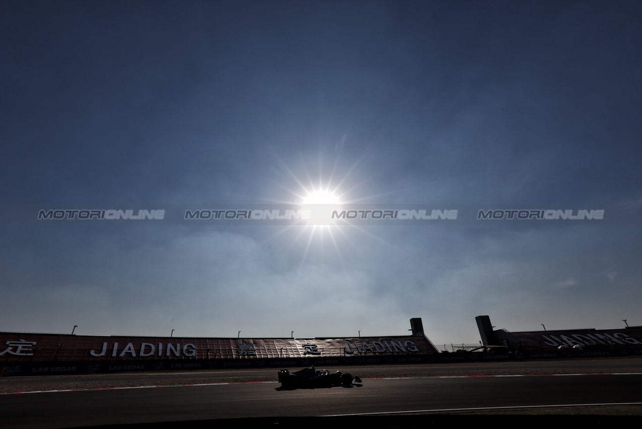 GP CINA, Lance Stroll (CDN) Aston Martin F1 Team AMR25.

21.03.2025. Formula 1 World Championship, Rd 2, Chinese Grand Prix, Shanghai, China, Sprint Qualifiche Day.

- www.xpbimages.com, EMail: requests@xpbimages.com © Copyright: Moy / XPB Images