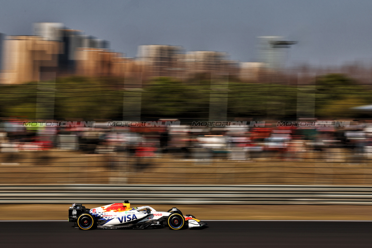 GP CINA, Isack Hadjar (FRA) Racing Bulls VCARB 02.

21.03.2025. Formula 1 World Championship, Rd 2, Chinese Grand Prix, Shanghai, China, Sprint Qualifiche Day.

- www.xpbimages.com, EMail: requests@xpbimages.com © Copyright: Charniaux / XPB Images