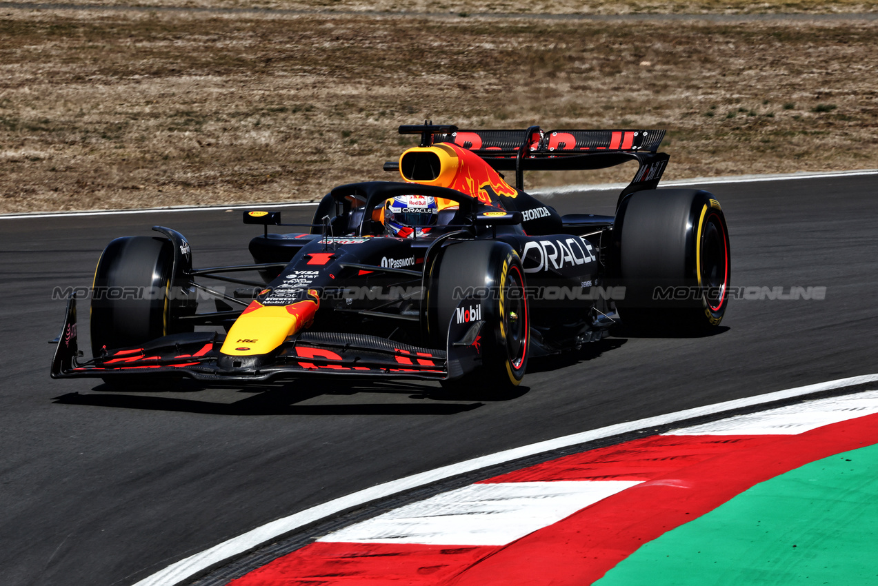 GP CINA, Max Verstappen (NLD) Red Bull Racing RB21.

21.03.2025. Formula 1 World Championship, Rd 2, Chinese Grand Prix, Shanghai, China, Sprint Qualifiche Day.

- www.xpbimages.com, EMail: requests@xpbimages.com © Copyright: Charniaux / XPB Images