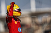 GP CINA, Lewis Hamilton (GBR) Ferrari celebrates his pole position in Sprint Qualifiche parc ferme.

21.03.2025. Formula 1 World Championship, Rd 2, Chinese Grand Prix, Shanghai, China, Sprint Qualifiche Day.

- www.xpbimages.com, EMail: requests@xpbimages.com © Copyright: Charniaux / XPB Images