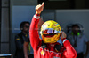 GP CINA, Lewis Hamilton (GBR) Ferrari celebrates his pole position in Sprint Qualifiche parc ferme.

21.03.2025. Formula 1 World Championship, Rd 2, Chinese Grand Prix, Shanghai, China, Sprint Qualifiche Day.

- www.xpbimages.com, EMail: requests@xpbimages.com © Copyright: Batchelor / XPB Images