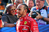 GP CINA, Lewis Hamilton (GBR) Ferrari celebrates pole position in Sprint Qualifiche parc ferme with his father Anthony Hamilton (GBR).

21.03.2025. Formula 1 World Championship, Rd 2, Chinese Grand Prix, Shanghai, China, Sprint Qualifiche Day.

- www.xpbimages.com, EMail: requests@xpbimages.com © Copyright: Batchelor / XPB Images