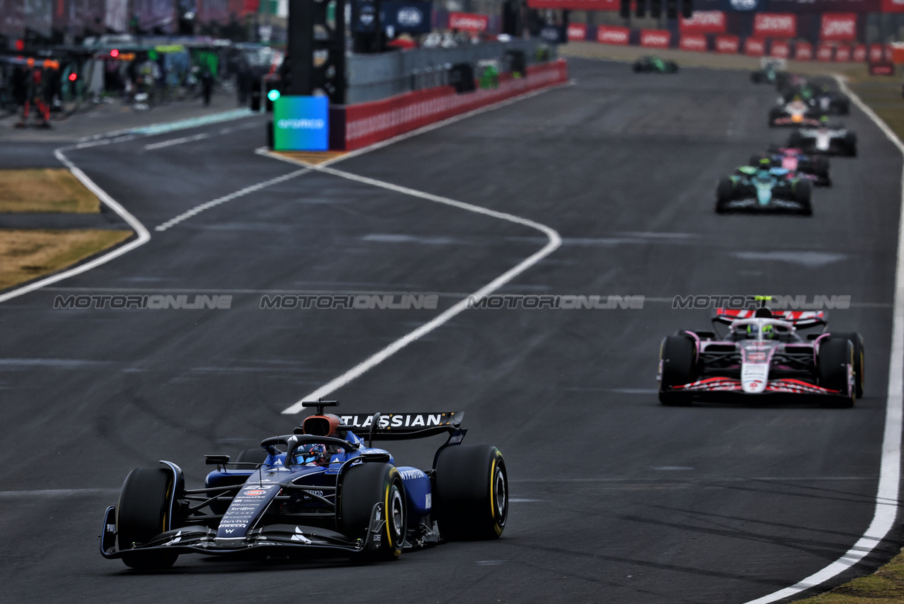 GP GIAPPONE, Alexander Albon (THA) Atlassian Williams Racing FW47.

06.04.2025. Formula 1 World Championship, Rd 3, Japanese Grand Prix, Suzuka, Japan, Gara Day.

- www.xpbimages.com, EMail: requests@xpbimages.com © Copyright: Batchelor / XPB Images