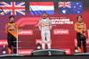 GP GIAPPONE, Lando Norris (GBR), McLaren F1 Team, Max Verstappen (NLD), Red Bull Racing e Oscar Piastri (AUS), McLaren 
06.04.2025. Formula 1 World Championship, Rd 3, Japanese Grand Prix, Suzuka, Japan, Gara Day.
- www.xpbimages.com, EMail: requests@xpbimages.com © Copyright: Charniaux / XPB Images