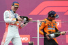 GP GIAPPONE, Max Verstappen (NLD), Red Bull Racing e Lando Norris (GBR), McLaren F1 Team 
06.04.2025. Formula 1 World Championship, Rd 3, Japanese Grand Prix, Suzuka, Japan, Gara Day.
- www.xpbimages.com, EMail: requests@xpbimages.com © Copyright: Charniaux / XPB Images