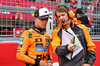 GP GIAPPONE, (L to R): Lando Norris (GBR) McLaren with William Joseph (GBR) McLaren Gara Engineer on the grid.

06.04.2025. Formula 1 World Championship, Rd 3, Japanese Grand Prix, Suzuka, Japan, Gara Day.

- www.xpbimages.com, EMail: requests@xpbimages.com © Copyright: Moy / XPB Images
