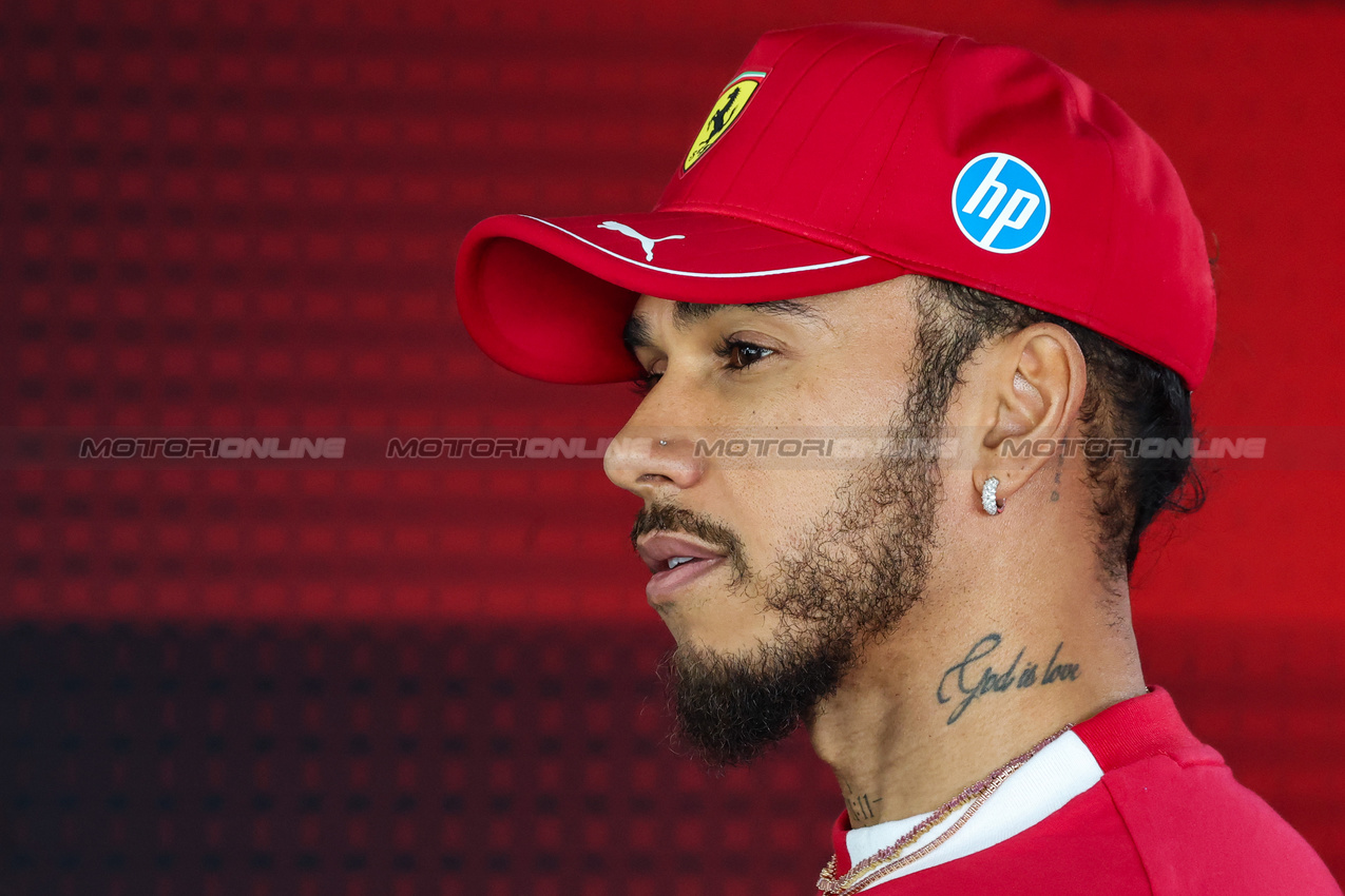 GP GIAPPONE, Lewis Hamilton (GBR), Ferrari 
03.04.2025. Formula 1 World Championship, Rd 3, Japanese Grand Prix, Suzuka, Japan, Preparation Day.
- www.xpbimages.com, EMail: requests@xpbimages.com © Copyright: Charniaux / XPB Images