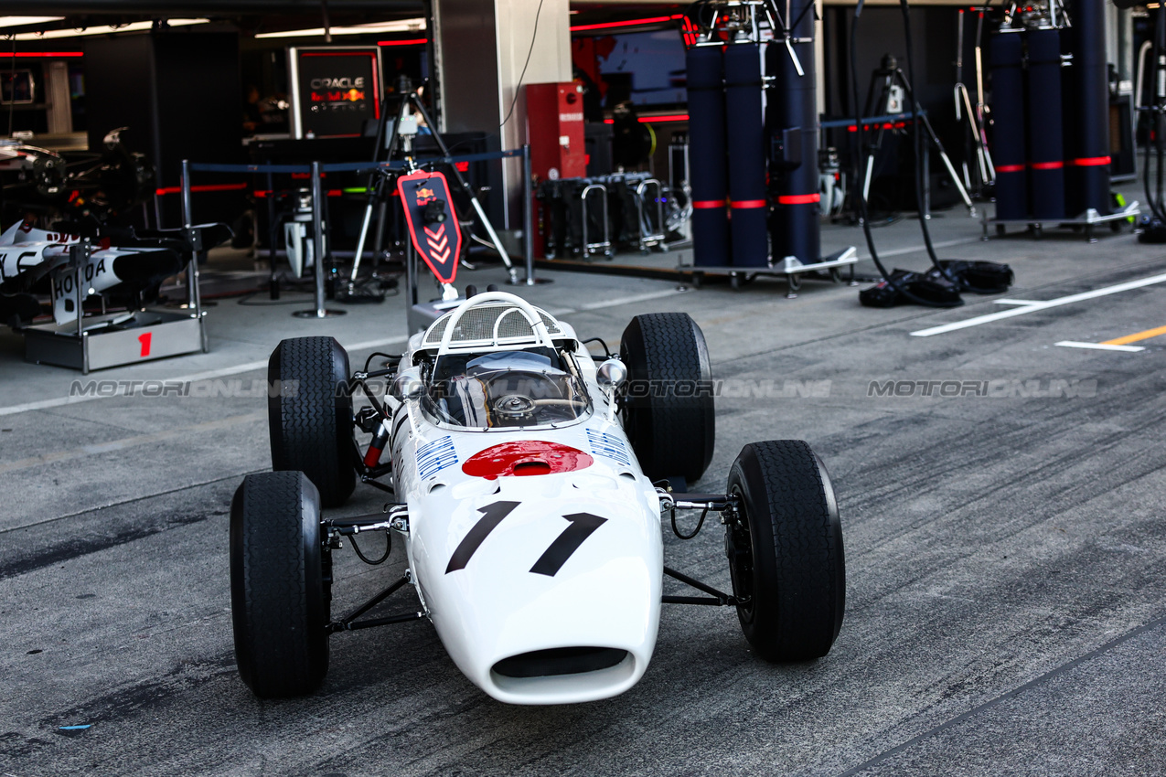 GP GIAPPONE, The Honda RA272 Formula One car from 1965
03.04.2025. Formula 1 World Championship, Rd 3, Japanese Grand Prix, Suzuka, Japan, Preparation Day.
- www.xpbimages.com, EMail: requests@xpbimages.com © Copyright: Charniaux / XPB Images