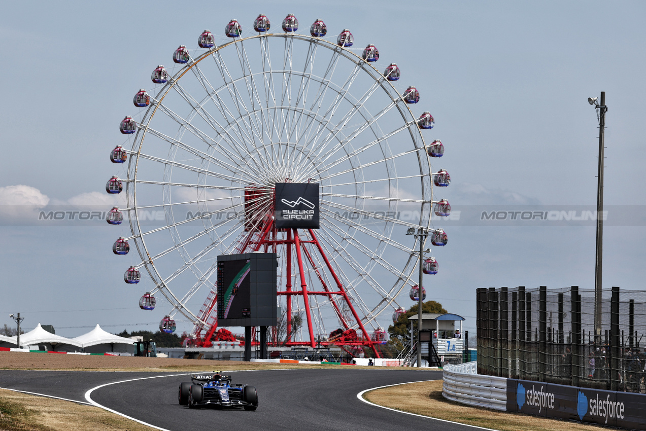 GP GIAPPONE, Carlos Sainz (ESP) Atlassian Williams Racing FW46.

05.04.2025. Formula 1 World Championship, Rd 3, Japanese Grand Prix, Suzuka, Japan, Qualifiche Day.

- www.xpbimages.com, EMail: requests@xpbimages.com © Copyright: Moy / XPB Images
