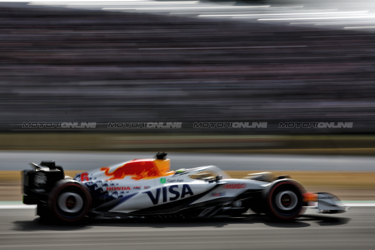 GP GIAPPONE, Isack Hadjar (FRA) Racing Bulls VCARB 02.

05.04.2025. Formula 1 World Championship, Rd 3, Japanese Grand Prix, Suzuka, Japan, Qualifiche Day.

- www.xpbimages.com, EMail: requests@xpbimages.com © Copyright: Charniaux / XPB Images