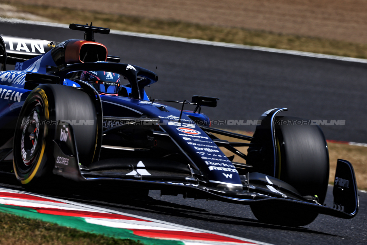 GP GIAPPONE, Alexander Albon (THA) Atlassian Williams Racing FW47.

05.04.2025. Formula 1 World Championship, Rd 3, Japanese Grand Prix, Suzuka, Japan, Qualifiche Day.

- www.xpbimages.com, EMail: requests@xpbimages.com © Copyright: Charniaux / XPB Images