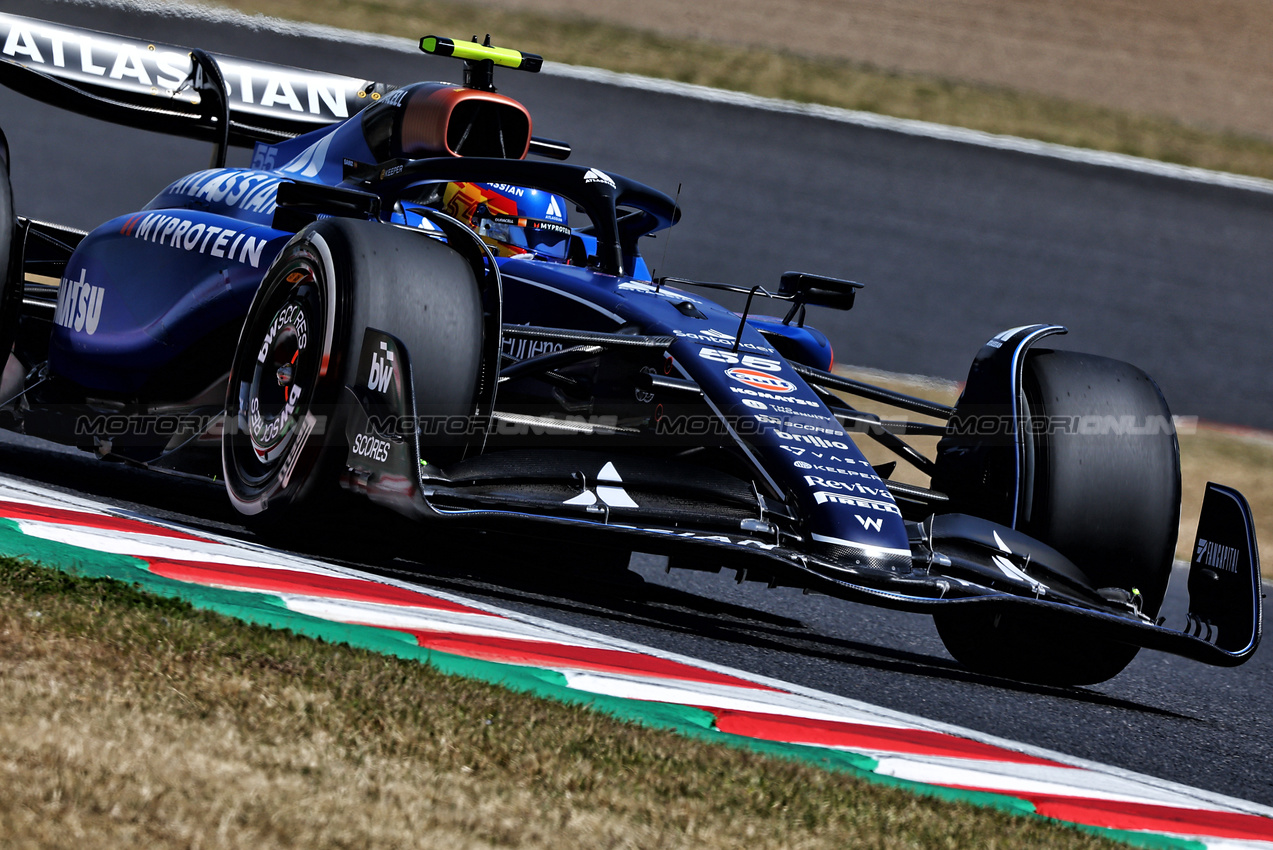 GP GIAPPONE, Carlos Sainz (ESP) Atlassian Williams Racing FW46.

05.04.2025. Formula 1 World Championship, Rd 3, Japanese Grand Prix, Suzuka, Japan, Qualifiche Day.

- www.xpbimages.com, EMail: requests@xpbimages.com © Copyright: Charniaux / XPB Images