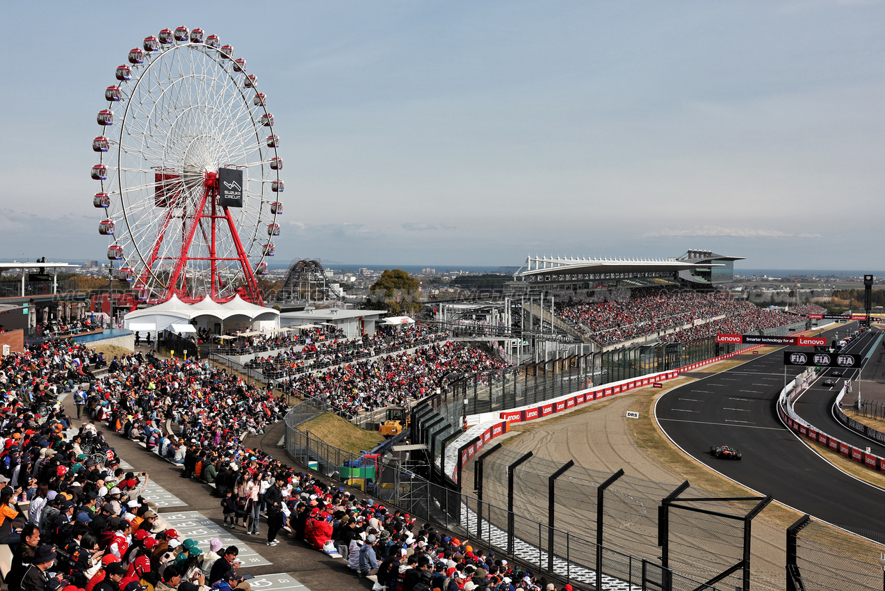 GP GIAPPONE, Oscar Piastri (AUS) McLaren MCL39.

05.04.2025. Formula 1 World Championship, Rd 3, Japanese Grand Prix, Suzuka, Japan, Qualifiche Day.

- www.xpbimages.com, EMail: requests@xpbimages.com © Copyright: Moy / XPB Images
