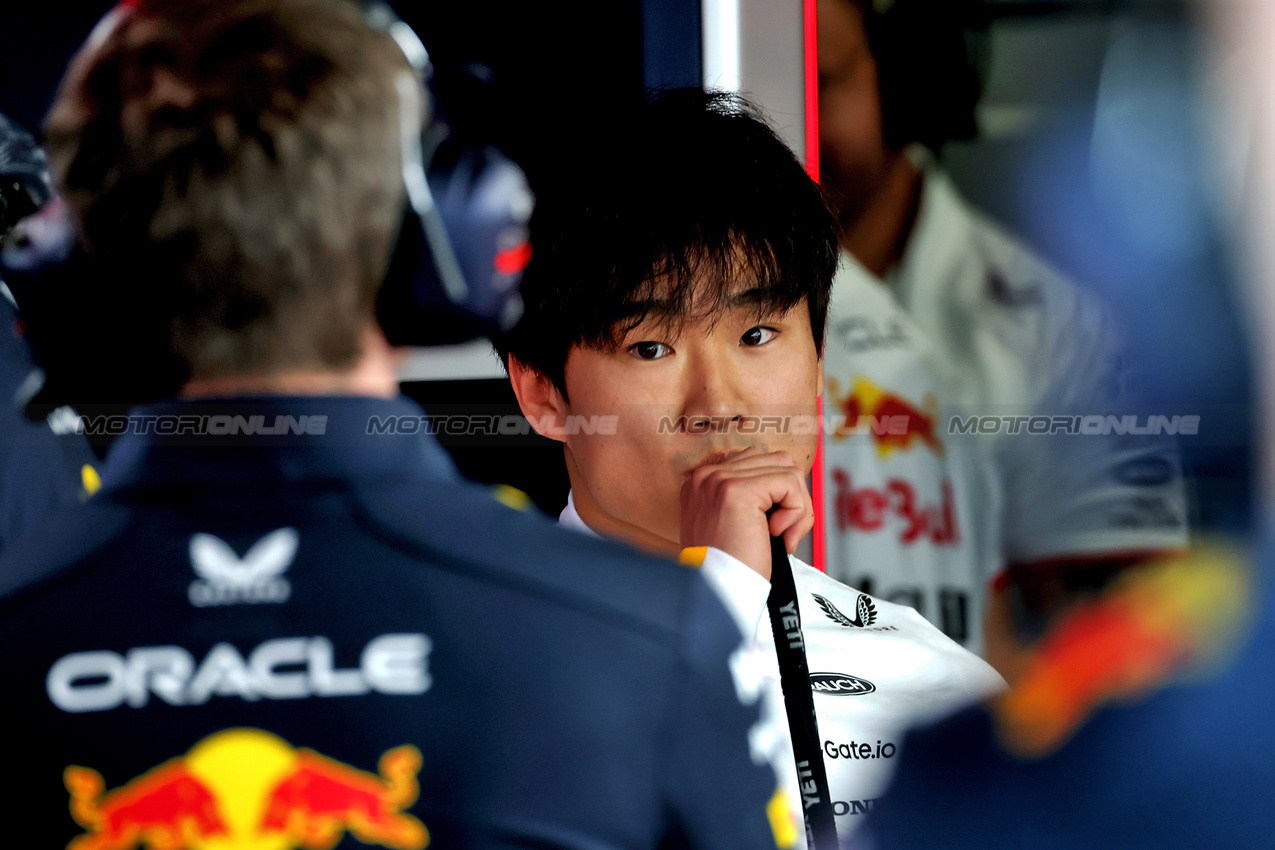 GP GIAPPONE, Yuki Tsunoda (JPN) Red Bull Racing.

04.04.2025. Formula 1 World Championship, Rd 3, Japanese Grand Prix, Suzuka, Japan, Practice Day.

 - www.xpbimages.com, EMail: requests@xpbimages.com © Copyright: Coates / XPB Images
