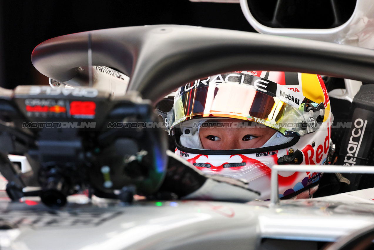 GP GIAPPONE, Yuki Tsunoda (JPN) Red Bull Racing RB21.

04.04.2025. Formula 1 World Championship, Rd 3, Japanese Grand Prix, Suzuka, Japan, Practice Day.

- www.xpbimages.com, EMail: requests@xpbimages.com © Copyright: Batchelor / XPB Images