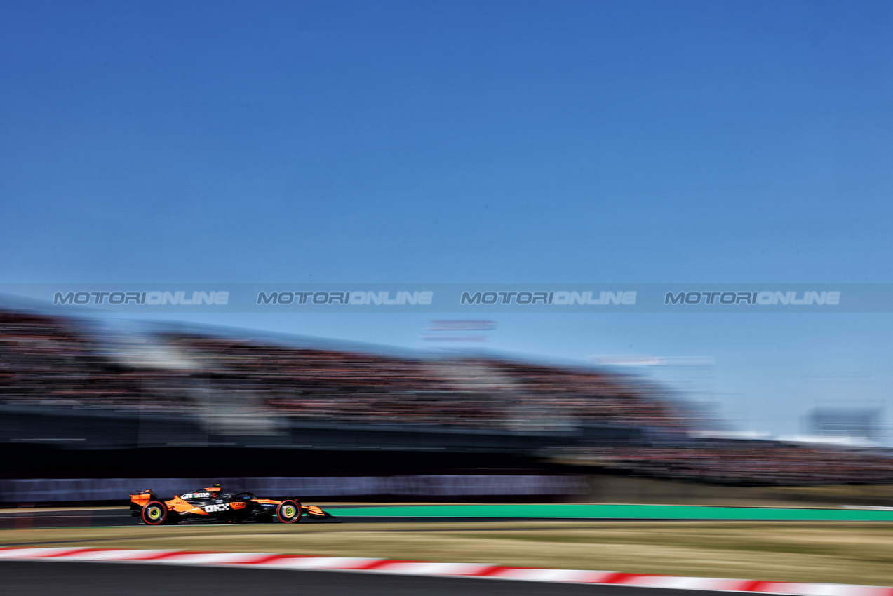 GP GIAPPONE, Lando Norris (GBR) McLaren MCL39.

04.04.2025. Formula 1 World Championship, Rd 3, Japanese Grand Prix, Suzuka, Japan, Practice Day.

- www.xpbimages.com, EMail: requests@xpbimages.com © Copyright: Charniaux / XPB Images