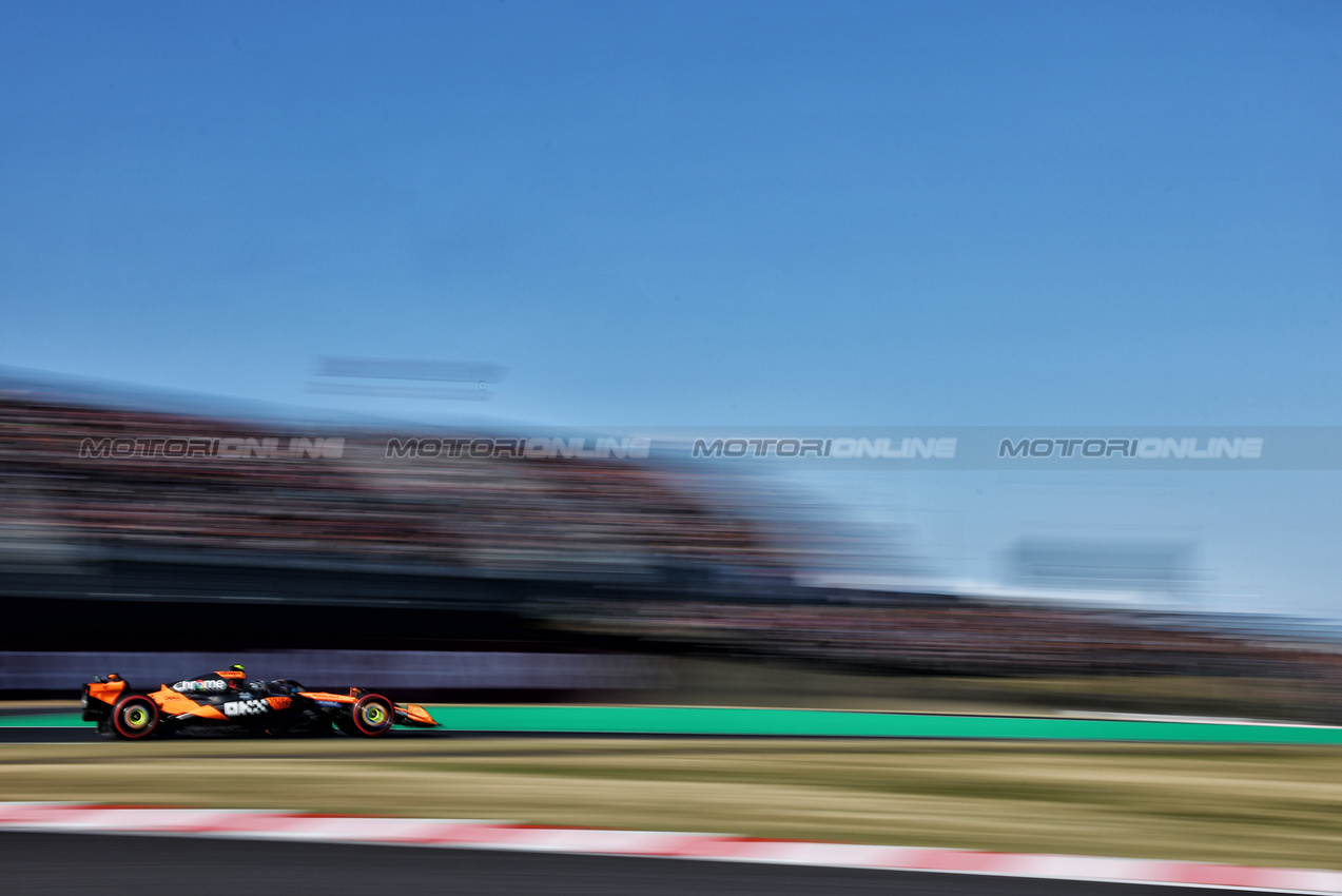 GP GIAPPONE, Lando Norris (GBR) McLaren MCL39.

04.04.2025. Formula 1 World Championship, Rd 3, Japanese Grand Prix, Suzuka, Japan, Practice Day.

- www.xpbimages.com, EMail: requests@xpbimages.com © Copyright: Charniaux / XPB Images