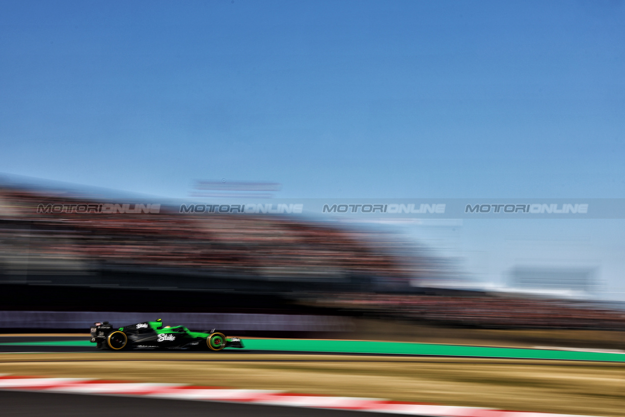 GP GIAPPONE, Gabriel Bortoleto (BRA) Sauber C45.

04.04.2025. Formula 1 World Championship, Rd 3, Japanese Grand Prix, Suzuka, Japan, Practice Day.

- www.xpbimages.com, EMail: requests@xpbimages.com © Copyright: Charniaux / XPB Images
