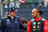 GP GRAN BRETAGNA, (L to R): Max Verstappen (NLD) Red Bull Racing on the grid with Lewis Hamilton (GBR) Ferrari.

06.07.2025. Formula 1 World Championship, Rd 12, British Grand Prix, Silverstone, England, Gara Day.

- www.xpbimages.com, EMail: requests@xpbimages.com © Copyright: Batchelor / XPB Images