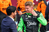 GP GRAN BRETAGNA, Nico Hulkenberg (GER) Sauber celebrates his third position in parc ferme with Mohammed Bin Sulayem (UAE) FIA President.

06.07.2025. Formula 1 World Championship, Rd 12, British Grand Prix, Silverstone, England, Gara Day.

- www.xpbimages.com, EMail: requests@xpbimages.com © Copyright: Batchelor / XPB Images