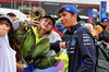 GP GRAN BRETAGNA, Alexander Albon (THA) Atlassian Williams Racing with fans.

06.07.2025. Formula 1 World Championship, Rd 12, British Grand Prix, Silverstone, England, Gara Day.

- www.xpbimages.com, EMail: requests@xpbimages.com © Copyright: Moy / XPB Images