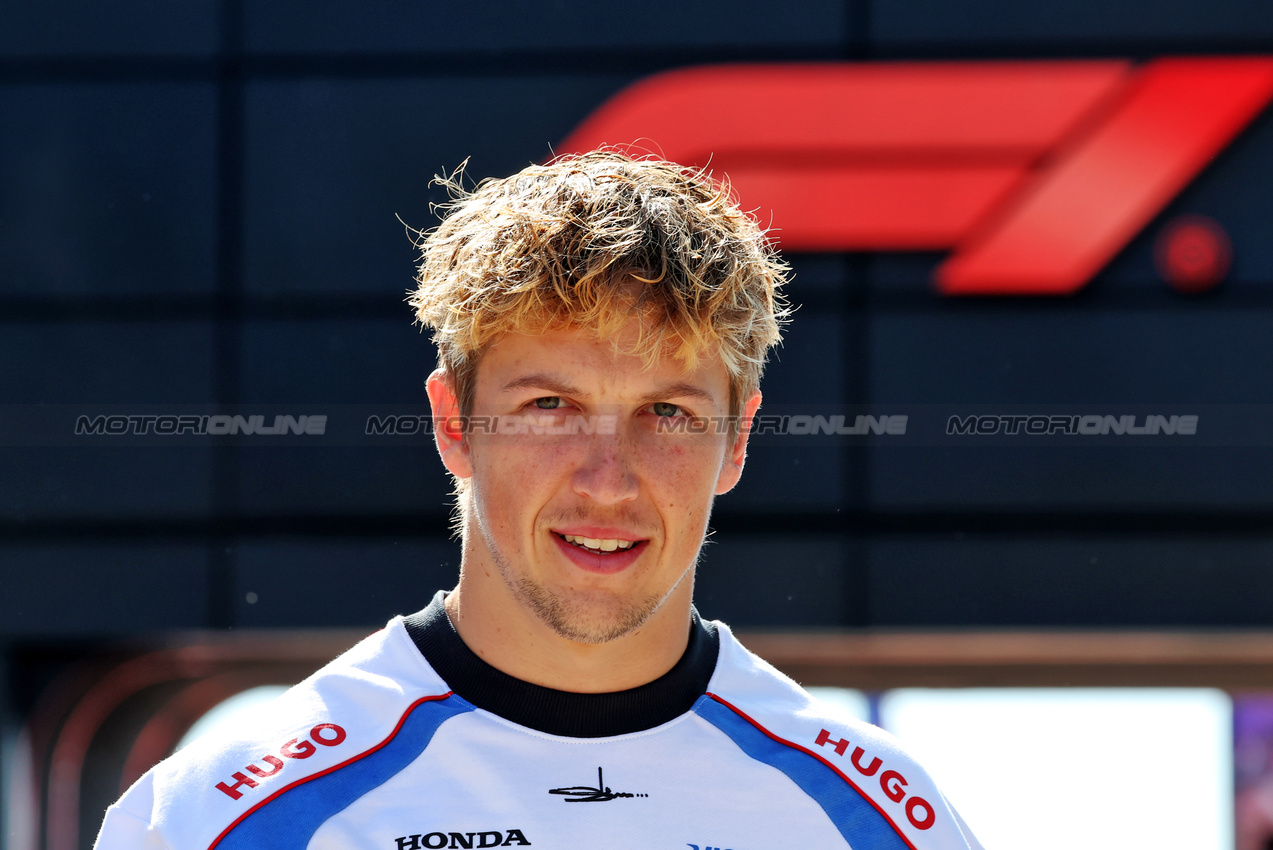 GP GRAN BRETAGNA, Liam Lawson (NZL) Racing Bulls.

03.07.2025. Formula 1 World Championship, Rd 12, British Grand Prix, Silverstone, England, Preparation Day.

 - www.xpbimages.com, EMail: requests@xpbimages.com © Copyright: Rew / XPB Images