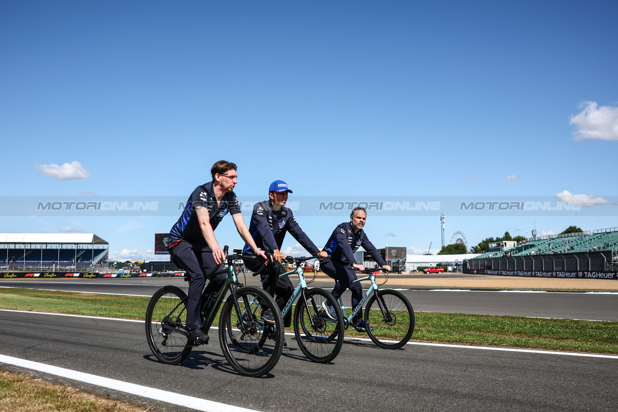 GP GRAN BRETAGNA, Alexander Albon (THA), Atlassian Williams Racing 
03.07.2025. Formula 1 World Championship, Rd 12, British Grand Prix, Silverstone, England, Preparation Day.
- www.xpbimages.com, EMail: requests@xpbimages.com © Copyright: Charniaux / XPB Images