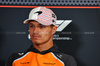 GP GRAN BRETAGNA, Lando Norris (GBR) McLaren in the FIA Press Conference.

03.07.2025. Formula 1 World Championship, Rd 12, British Grand Prix, Silverstone, England, Preparation Day.

- www.xpbimages.com, EMail: requests@xpbimages.com © Copyright: Moy / XPB Images