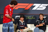 GP GRAN BRETAGNA, (L to R): Charles Leclerc (MON) Ferrari; Yuki Tsunoda (JPN) Red Bull Racing; e George Russell (GBR) Mercedes AMG F1, in the FIA Press Conference.

03.07.2025. Formula 1 World Championship, Rd 12, British Grand Prix, Silverstone, England, Preparation Day.

- www.xpbimages.com, EMail: requests@xpbimages.com © Copyright: Moy / XPB Images