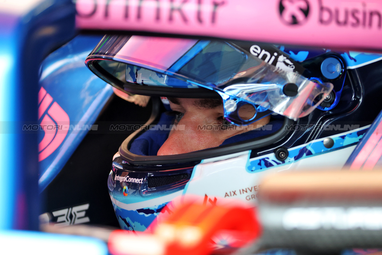 GP GRAN BRETAGNA, Pierre Gasly (FRA) Alpine F1 Team A525.

05.07.2025. Formula 1 World Championship, Rd 12, British Grand Prix, Silverstone, England, Qualifiche Day.

- www.xpbimages.com, EMail: requests@xpbimages.com © Copyright: Davenport / XPB Images
