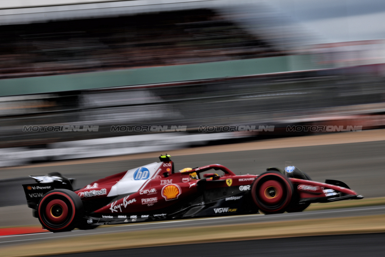 GP GRAN BRETAGNA, Lewis Hamilton (GBR) Ferrari SF-25.

05.07.2025. Formula 1 World Championship, Rd 12, British Grand Prix, Silverstone, England, Qualifiche Day.

- www.xpbimages.com, EMail: requests@xpbimages.com © Copyright: Charniaux / XPB Images