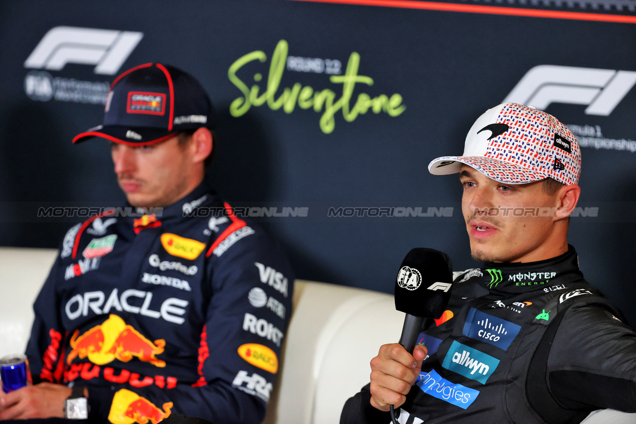 GP GRAN BRETAGNA, Lando Norris (GBR) McLaren in the post qualifying FIA Press Conference.

05.07.2025. Formula 1 World Championship, Rd 12, British Grand Prix, Silverstone, England, Qualifiche Day.

- www.xpbimages.com, EMail: requests@xpbimages.com © Copyright: Davenport / XPB Images
