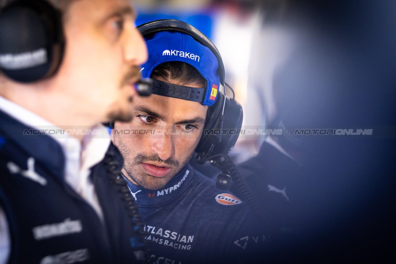 GP GRAN BRETAGNA, Carlos Sainz (ESP) Atlassian Williams Racing.

05.07.2025. Formula 1 World Championship, Rd 12, British Grand Prix, Silverstone, England, Qualifiche Day.

- www.xpbimages.com, EMail: requests@xpbimages.com © Copyright: Davenport / XPB Images