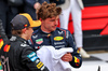 GP GRAN BRETAGNA, Max Verstappen (NLD) Red Bull Racing, pole position, in qualifying parc ferme with second placed Oscar Piastri (AUS) McLaren.

05.07.2025. Formula 1 World Championship, Rd 12, British Grand Prix, Silverstone, England, Qualifiche Day.

- www.xpbimages.com, EMail: requests@xpbimages.com © Copyright: Batchelor / XPB Images
