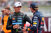 GP GRAN BRETAGNA, (L to R): Lando Norris (GBR) McLaren with Max Verstappen (NLD) Red Bull Racing in qualifying parc ferme.

05.07.2025. Formula 1 World Championship, Rd 12, British Grand Prix, Silverstone, England, Qualifiche Day.

- www.xpbimages.com, EMail: requests@xpbimages.com © Copyright: Davenport / XPB Images
