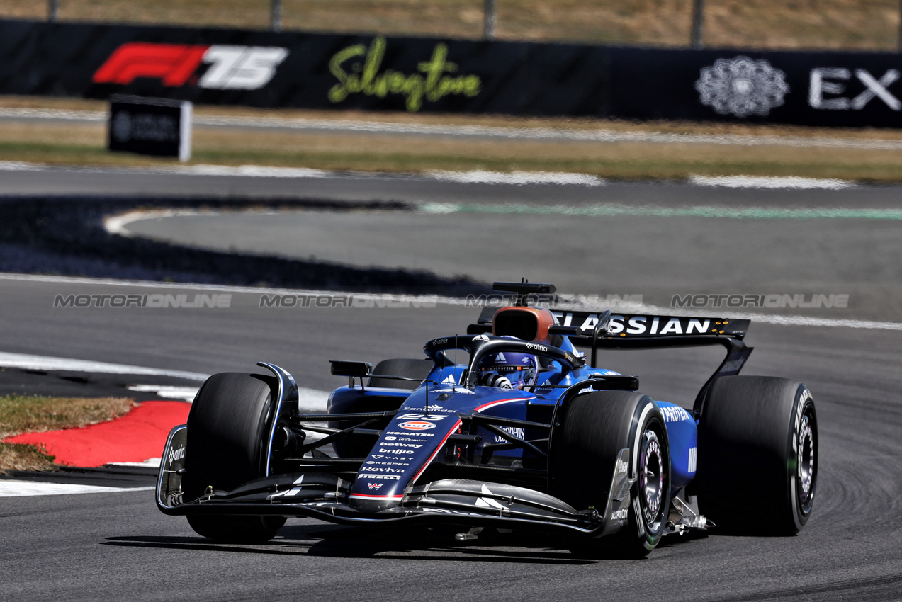 GP GRAN BRETAGNA, Alexander Albon (THA) Atlassian Williams Racing FW47.

04.07.2025. Formula 1 World Championship, Rd 12, British Grand Prix, Silverstone, England, Practice Day.

- www.xpbimages.com, EMail: requests@xpbimages.com © Copyright: Moy / XPB Images