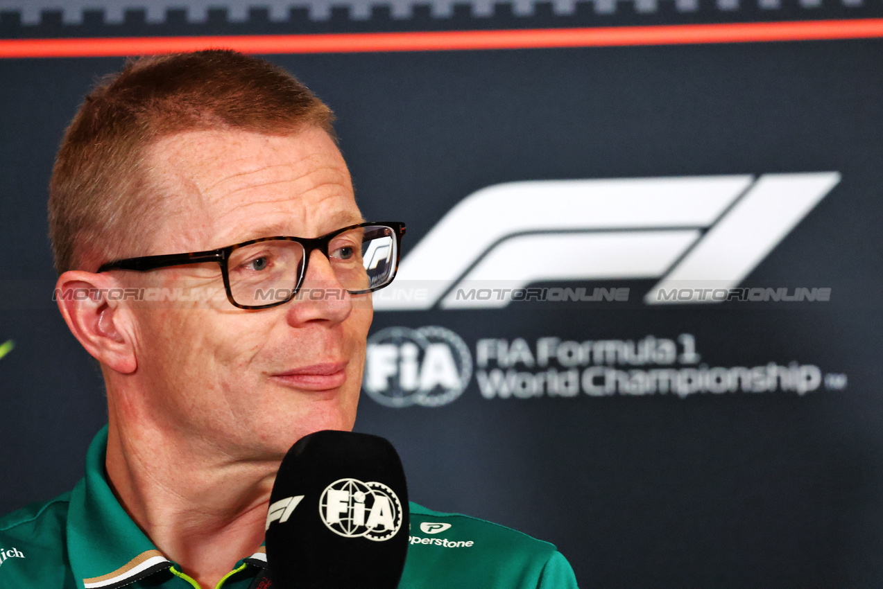 GP GRAN BRETAGNA, Andy Cowell (GBR) Aston Martin F1 Team Group CEO e Team Principal in the FIA Press Conference.

04.07.2025. Formula 1 World Championship, Rd 12, British Grand Prix, Silverstone, England, Practice Day.

- www.xpbimages.com, EMail: requests@xpbimages.com © Copyright: Charniaux / XPB Images
