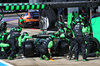 GP GRAN BRETAGNA, Nico Hulkenberg (GER) Sauber C45 makes a pit stop.

06.07.2025. Formula 1 World Championship, Rd 12, British Grand Prix, Silverstone, England, Gara Day.

- www.xpbimages.com, EMail: requests@xpbimages.com © Copyright: Batchelor / XPB Images