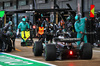 GP GRAN BRETAGNA, George Russell (GBR) Mercedes AMG F1 W16 makes a pit stop.

06.07.2025. Formula 1 World Championship, Rd 12, British Grand Prix, Silverstone, England, Gara Day.

- www.xpbimages.com, EMail: requests@xpbimages.com © Copyright: Batchelor / XPB Images