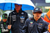 GP GRAN BRETAGNA, Yuki Tsunoda (JPN) Red Bull Racing on the drivers' parade.

06.07.2025. Formula 1 World Championship, Rd 12, British Grand Prix, Silverstone, England, Gara Day.

- www.xpbimages.com, EMail: requests@xpbimages.com © Copyright: Batchelor / XPB Images
