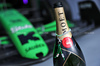 GP GRAN BRETAGNA, Moet champagne for third placed Nico Hulkenberg (GER) Sauber C45.

06.07.2025. Formula 1 World Championship, Rd 12, British Grand Prix, Silverstone, England, Gara Day.

- www.xpbimages.com, EMail: requests@xpbimages.com © Copyright: Charniaux / XPB Images