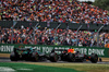 GP GRAN BRETAGNA, Yuki Tsunoda (JPN) Red Bull Racing RB21 davanti a Lance Stroll (CDN) Aston Martin F1 Team AMR25.

06.07.2025. Formula 1 World Championship, Rd 12, British Grand Prix, Silverstone, England, Gara Day.

 - www.xpbimages.com, EMail: requests@xpbimages.com © Copyright: Rew / XPB Images