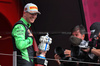 GP GRAN BRETAGNA, Nico Hulkenberg (GER) Sauber celebrates his third position on the podium.

06.07.2025. Formula 1 World Championship, Rd 12, British Grand Prix, Silverstone, England, Gara Day.

 - www.xpbimages.com, EMail: requests@xpbimages.com © Copyright: Rew / XPB Images