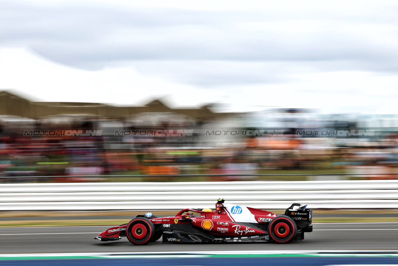 GP GRAN BRETAGNA, Lewis Hamilton (GBR) Ferrari SF-25.

05.07.2025. Formula 1 World Championship, Rd 12, British Grand Prix, Silverstone, England, Qualifiche Day.

- www.xpbimages.com, EMail: requests@xpbimages.com © Copyright: Charniaux / XPB Images
