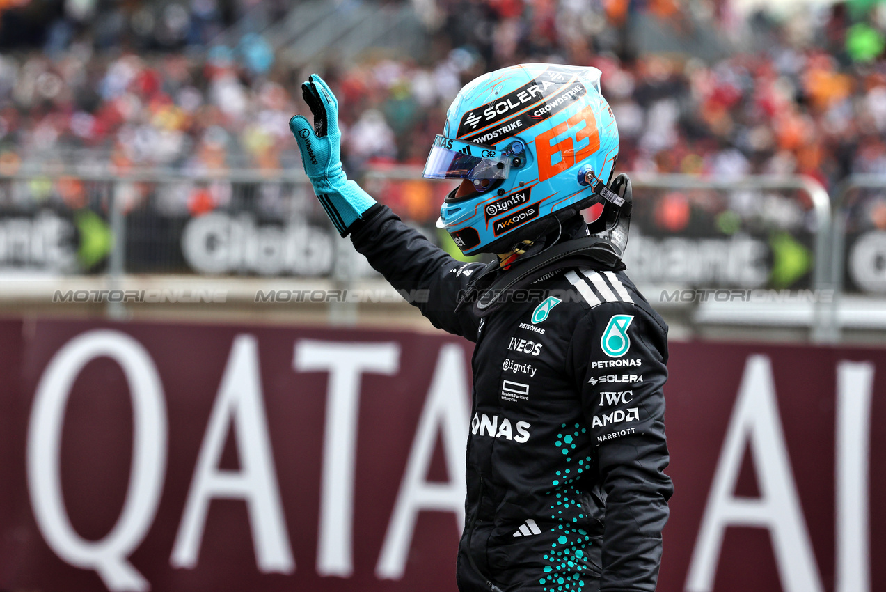 GP GRAN BRETAGNA, George Russell (GBR) Mercedes AMG F1 in qualifying parc ferme.

05.07.2025. Formula 1 World Championship, Rd 12, British Grand Prix, Silverstone, England, Qualifiche Day.

- www.xpbimages.com, EMail: requests@xpbimages.com © Copyright: Moy / XPB Images