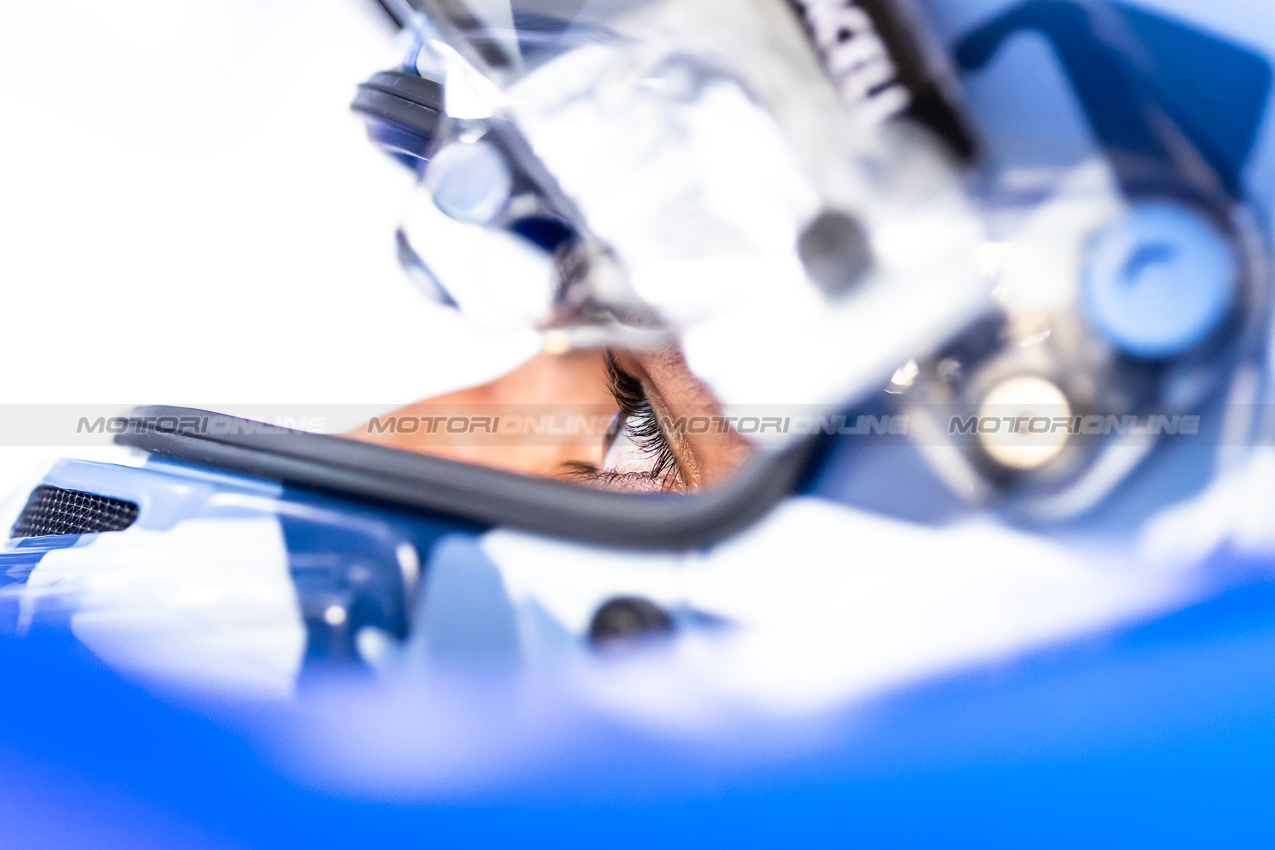 GP GRAN BRETAGNA, Carlos Sainz (ESP) Atlassian Williams Racing FW47.

05.07.2025. Formula 1 World Championship, Rd 12, British Grand Prix, Silverstone, England, Qualifiche Day.

- www.xpbimages.com, EMail: requests@xpbimages.com © Copyright: Bearne / XPB Images