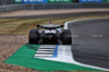 GP GRAN BRETAGNA, Esteban Ocon (FRA) Haas VF-25.

05.07.2025. Formula 1 World Championship, Rd 12, British Grand Prix, Silverstone, England, Qualifiche Day.

 - www.xpbimages.com, EMail: requests@xpbimages.com © Copyright: Rew / XPB Images