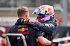GP GRAN BRETAGNA, Max Verstappen (NLD) Red Bull Racing celebrates his pole position in qualifying parc ferme.

05.07.2025. Formula 1 World Championship, Rd 12, British Grand Prix, Silverstone, England, Qualifiche Day.

- www.xpbimages.com, EMail: requests@xpbimages.com © Copyright: Davenport / XPB Images
