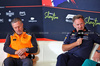 GP GRAN BRETAGNA, (L to R): Zak Brown (USA) McLaren Executive Director e Christian Horner (GBR) Red Bull Racing Team Principal in the FIA Press Conference.

04.07.2025. Formula 1 World Championship, Rd 12, British Grand Prix, Silverstone, England, Practice Day.

- www.xpbimages.com, EMail: requests@xpbimages.com © Copyright: Charniaux / XPB Images