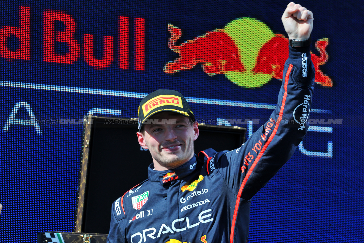 GP IMOLA, Gara winner Max Verstappen (NLD) Red Bull Racing celebrates on the podium.

18.05.2025. Formula 1 World Championship, Rd 7, Emilia Romagna Grand Prix, Imola, Italy, Gara Day.

- www.xpbimages.com, EMail: requests@xpbimages.com © Copyright: Charniaux / XPB Images